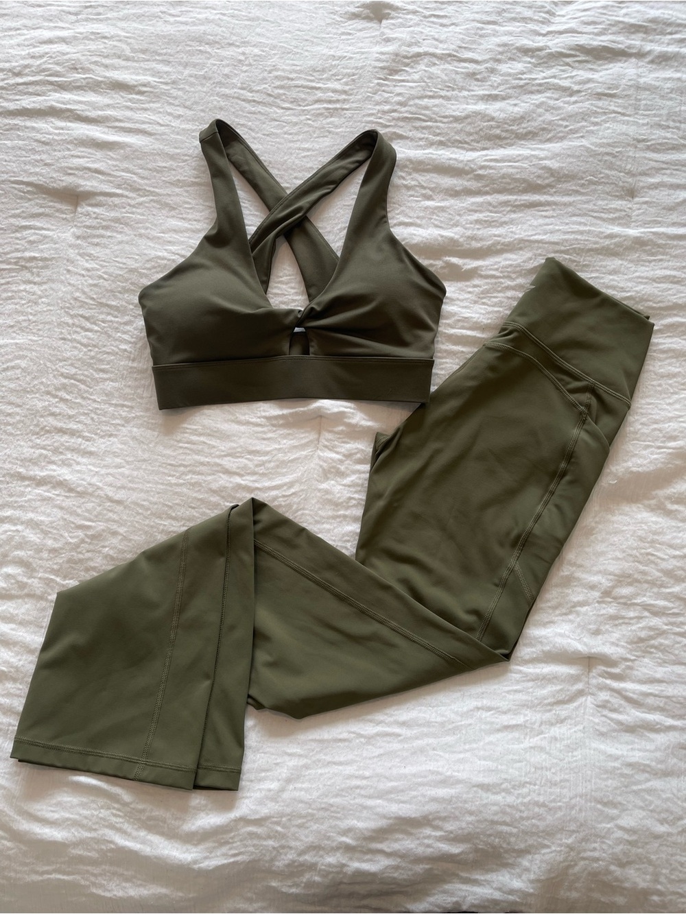 Fabletics Utility Green Twist Sports Bra Kick Flare Legging Set Tall